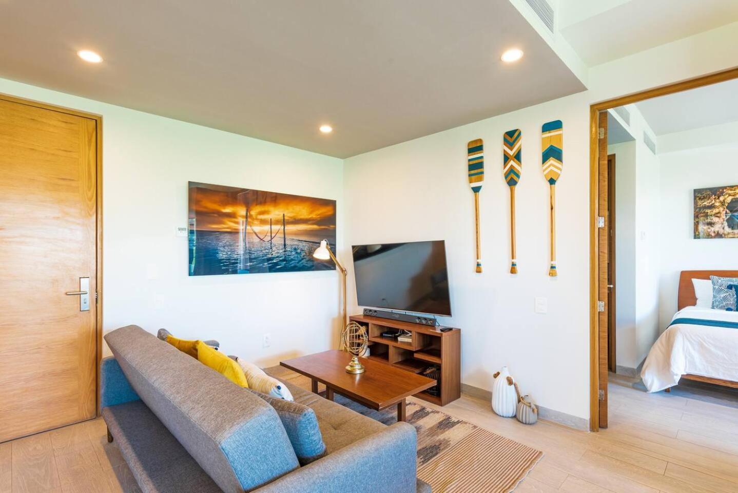 Oceanview 1-br *